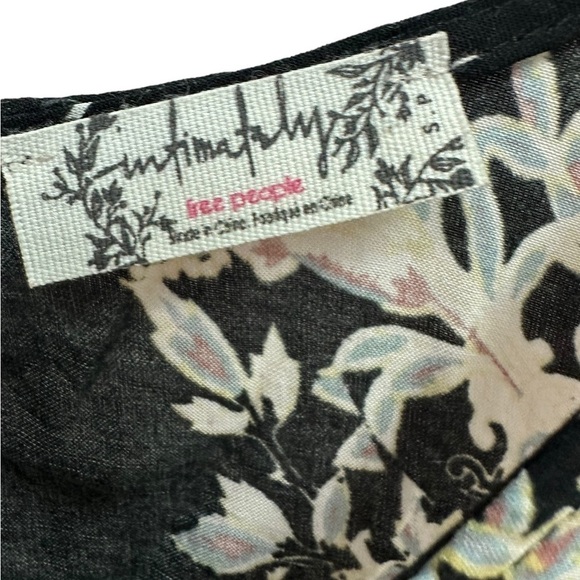 FREE PEOPLE - Picture 10 of 11